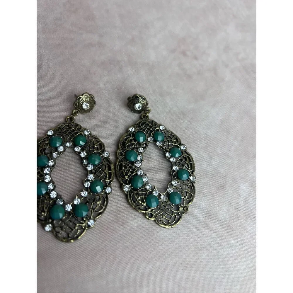 Vintage Turquoise and Gold Tone Earrings 1970s